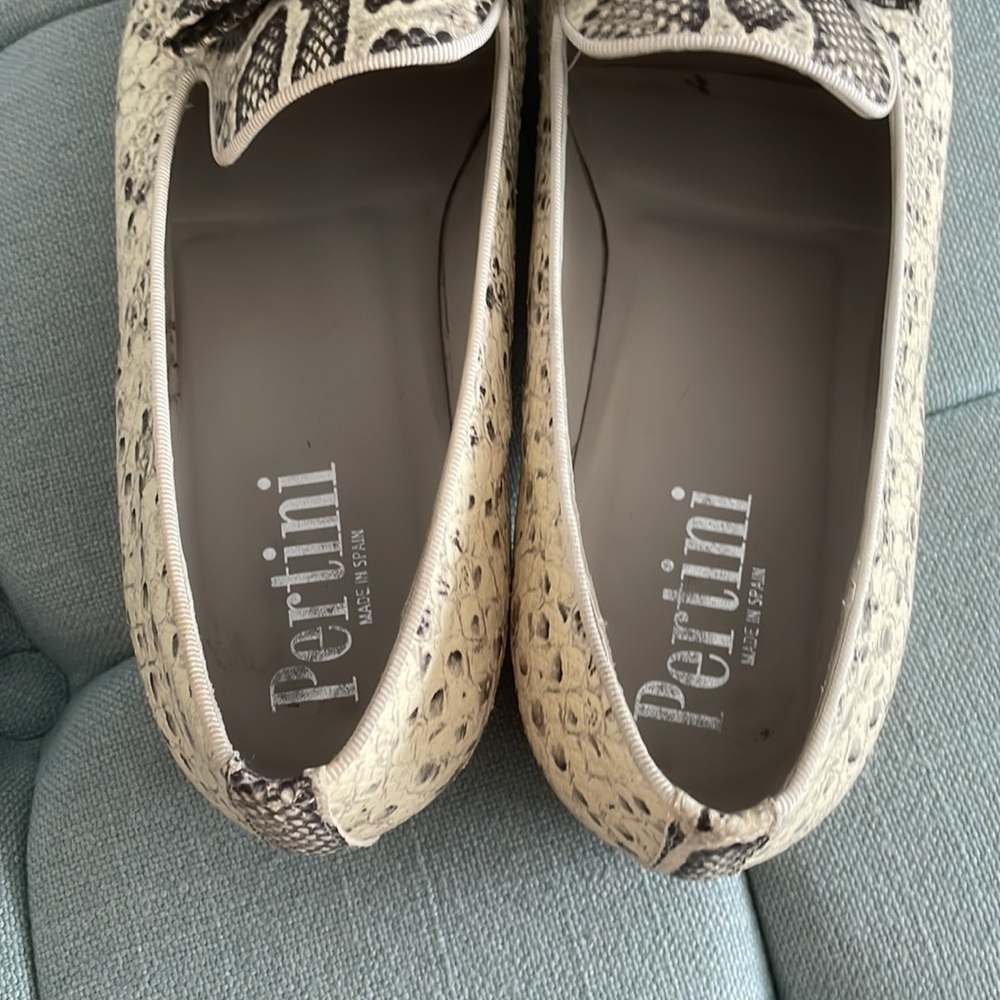 Pertini Leather Snakeskin Pattern Loafer - Picture 6 of 16